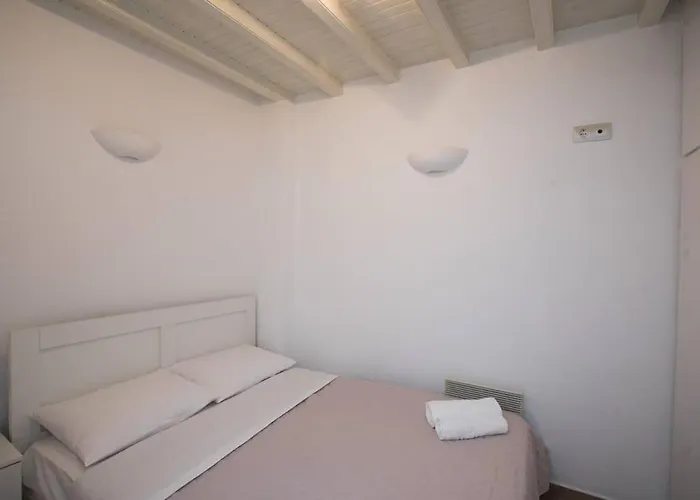 Delightful Mykonian Cycladic In Old Town